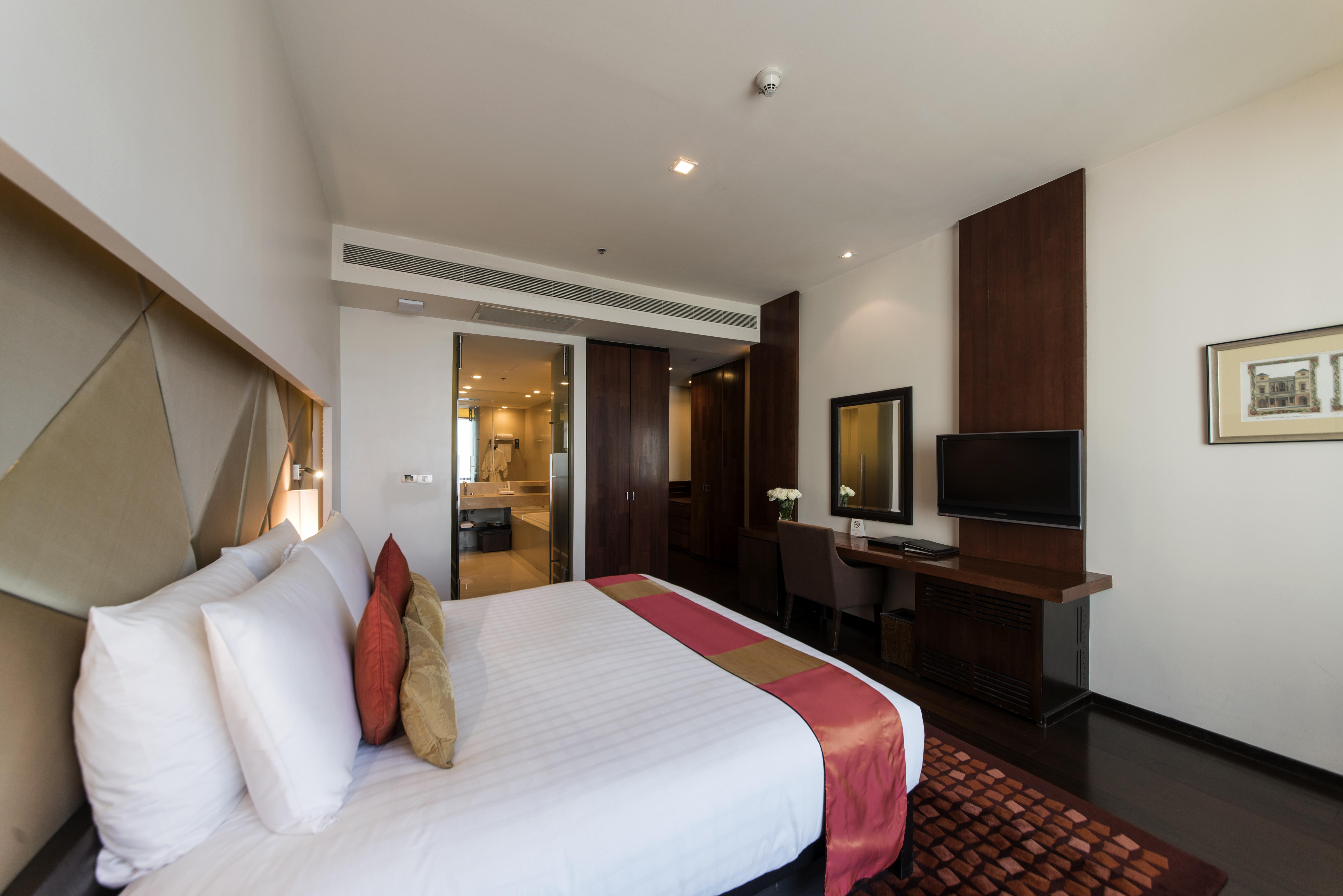 Vie Hotel Bangkok, Mgallery Екстериор снимка